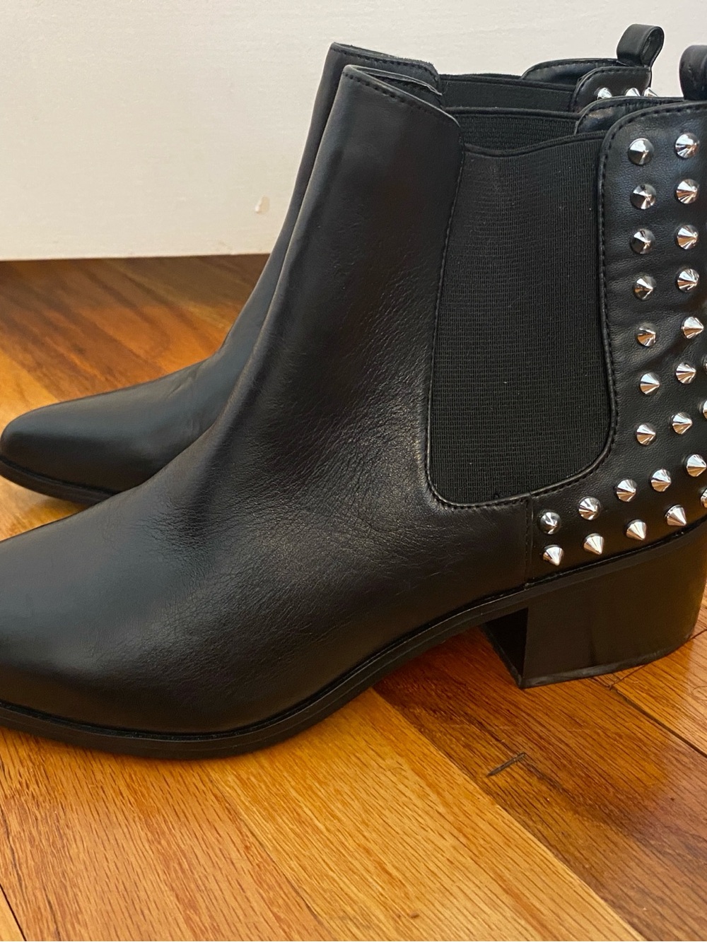 Steve Madden Black Studded Spike Chelsea Ankle Boots